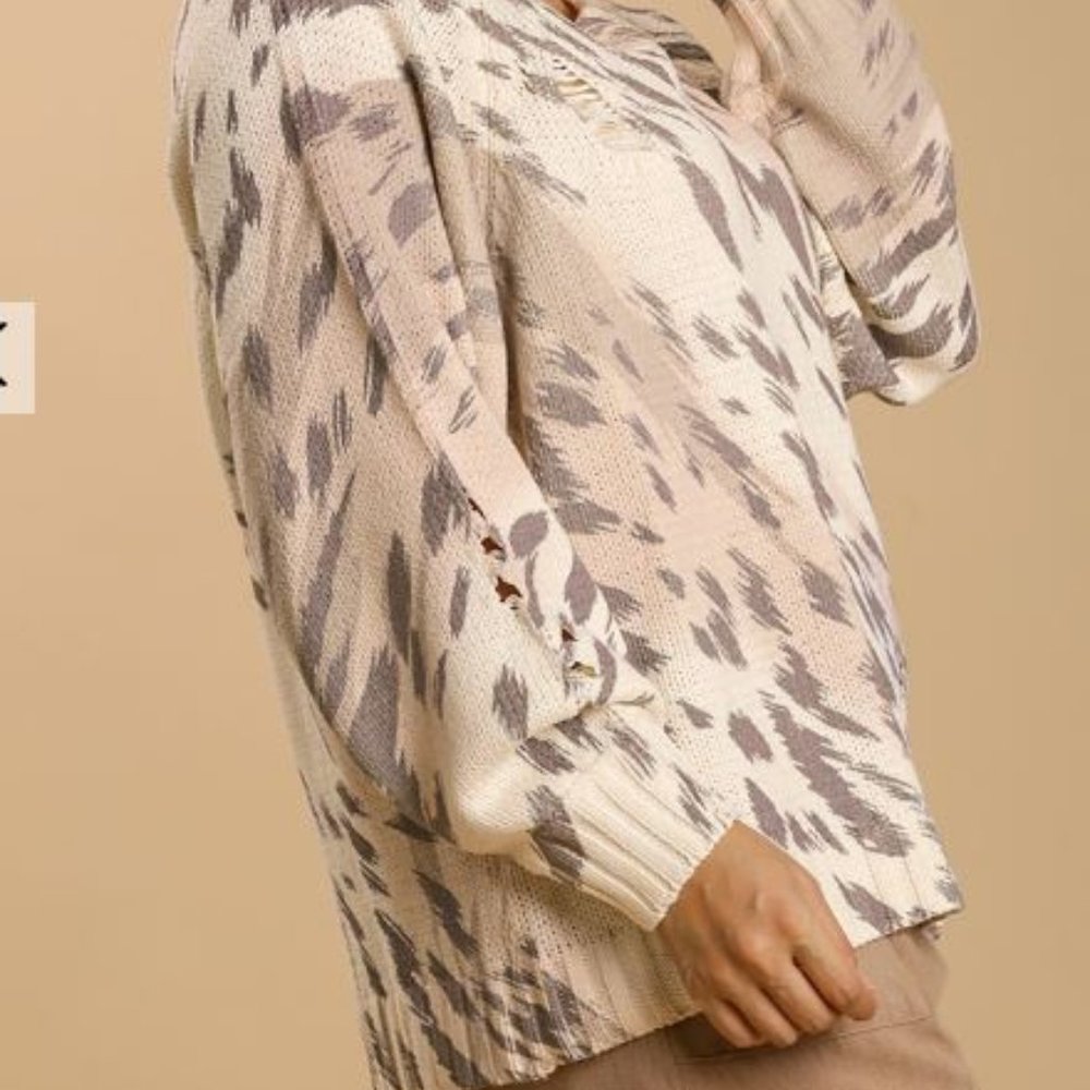 Umgee animal print distressed detail sweater